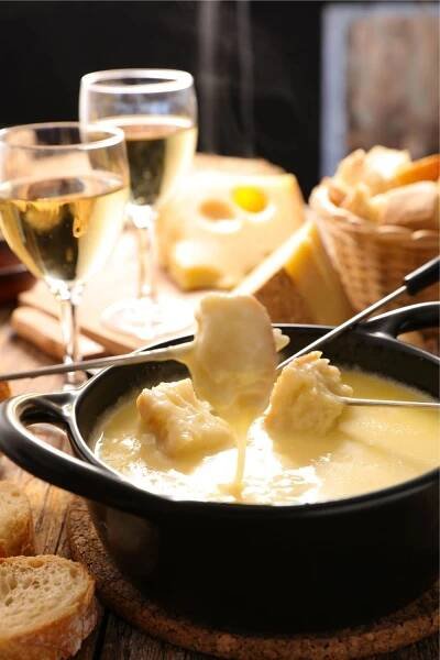 January Aesthetic Fondue Night 