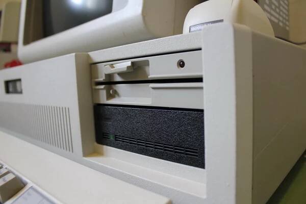 IBM5170_09