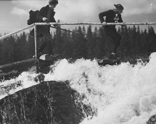 Gjest Baardsen - Z filmu - Alfred Maurstad, Vibeke Falk