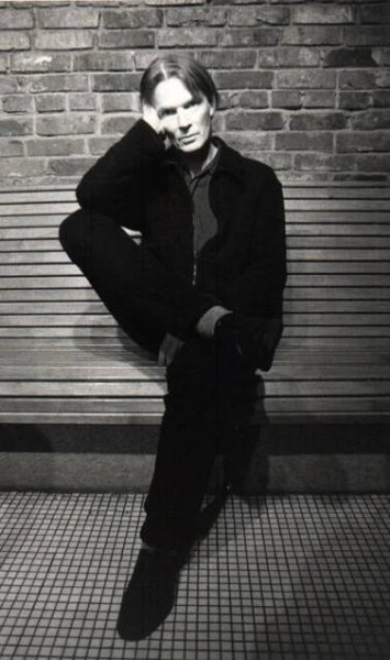 Soubor:Jim Carroll - Seattle WA - September 2000 - Photo by Eric Thompson.jpg – Wikipedie
