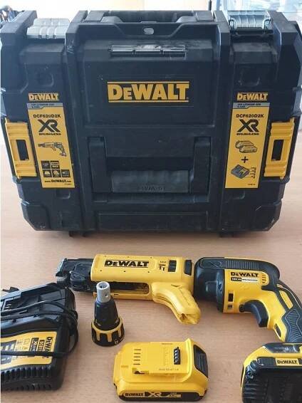 Aku Šroubovák sádrokartonářský DeWALT DCF620D2K - kompletní sada