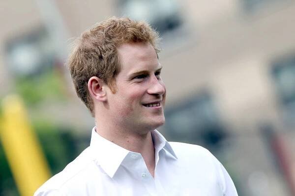 Do Spojeného království se vrátil kvůli posledním výstupům jakožto člen britské královské rodiny.
