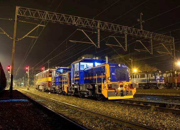CZ LOKO završilo dodávku EffiShunterů 300 pro PKP Intercity - Zdopravy.cz