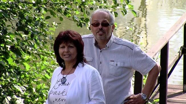 DUO ADAMIS - Koukej, se mnou si píseň broukej