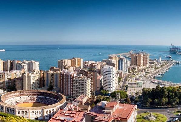 Malaga v říjnu 2025 - Počasí a Průměrná teplota v říjnu - Španělsko