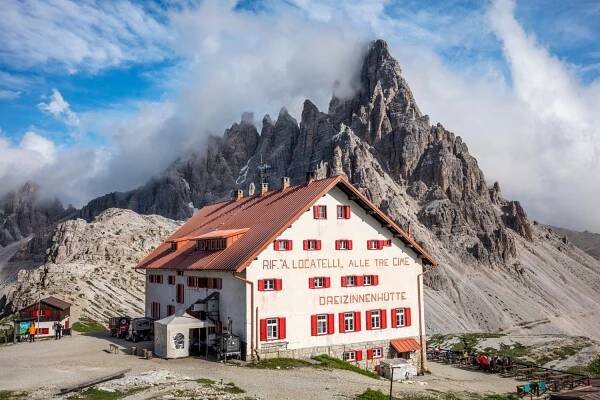Rifugio Locatelli beneath Monte Paterno, Sexten Dolomites, South Tyrol, Italy.