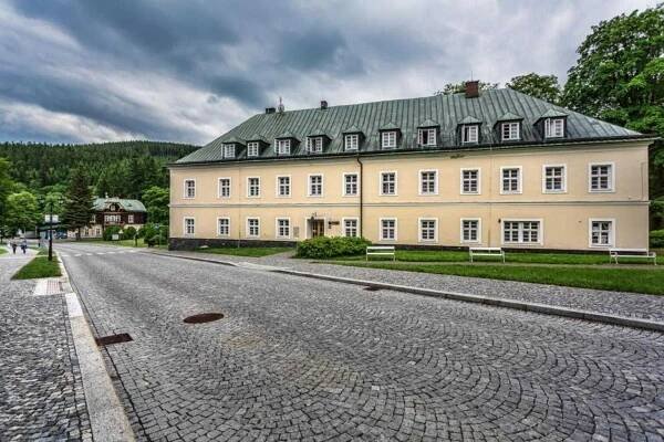Lázeňský dům Bezruč Karlova Studánka