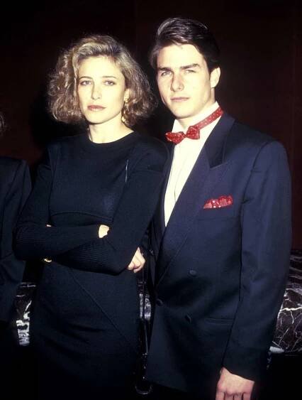 Tom Cruise and Mimi Rogers in formalwear