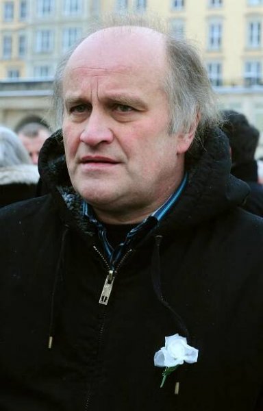 Ministr Kocáb vyhoví zeleným a odstoupí v pondělí z funkce