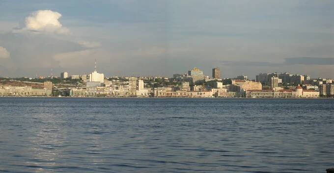 Soubor:Luanda1.jpg – Wikipedie