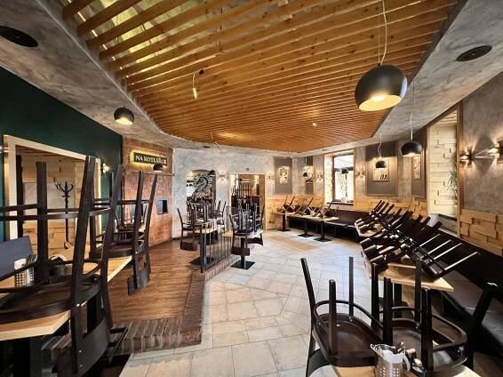 Restaurace Na Kotlářce Praha 6 - Dejvice | Jan Kotyz