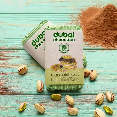 Famous Dubai Chocolate 2 Bars in One Pack with Pistachio & Kadaifi – Crispy Kunafa Chocolate, Pistachio Paste, Viral Dubai Chocolate