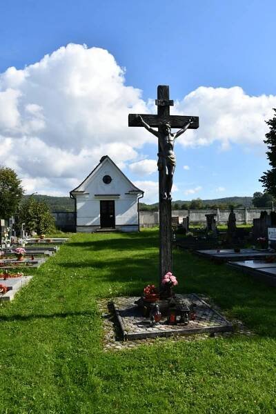 Kamenný Újezd | Detail hřbitova | Databáze historických hřbitovů