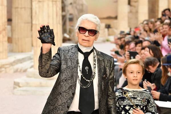 Co víme o seriálu Kaiser Karl, který bude mapovat život Karla Lagerfelda?