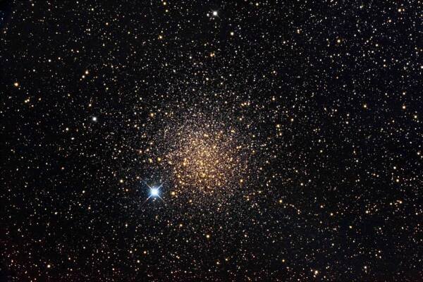 Musca Constellation - Features and Facts - The Planets