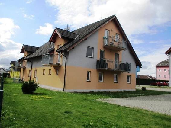 Prodej bytu v Plané nad Lužnicí, 2 800 000 Kč