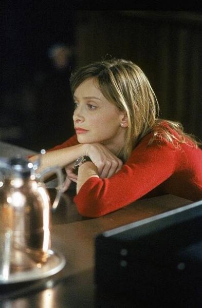 Ally McBealová - Bez záchranné sítě (S04E04) (2000)