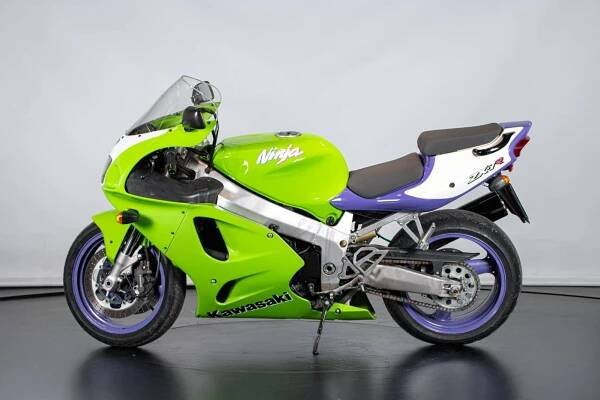 Kawasaki ZX-7R