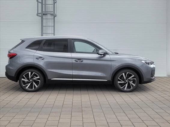MG ZS, 1,5 HEV 102k 3AT  Exclusive