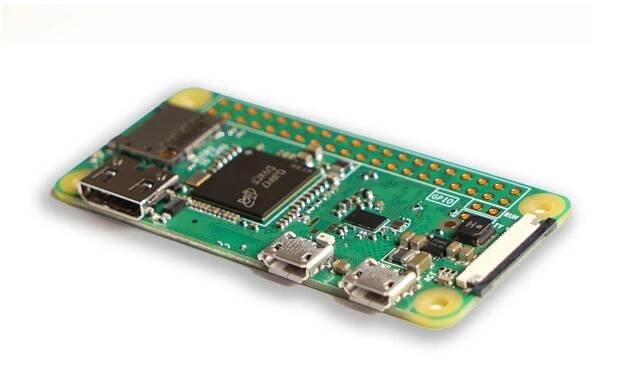 FlightFeeder Basic - ADS-B Flight Tracker (PiAware) - 978 MHz UAT