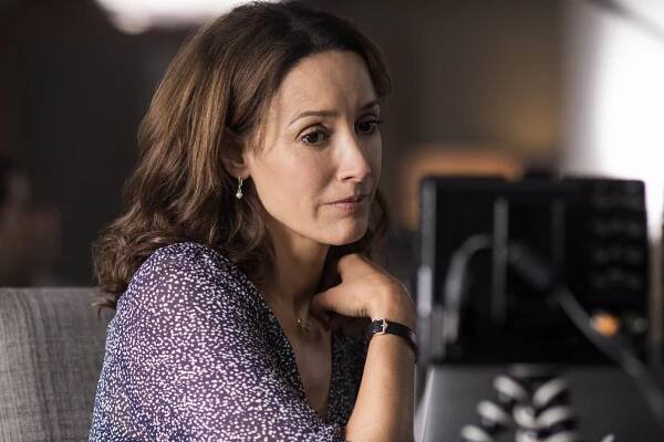 Proof - Showdown - Z filmu - Jennifer Beals