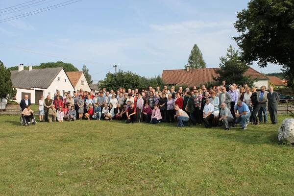 Oficiální stránky obce Kaliště (Vysočina) - Setkání rodáků a přátel obce Kaliště 9.9.2017