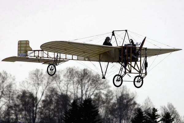 Kašparův Blériot se stal terčem ostrého sporu