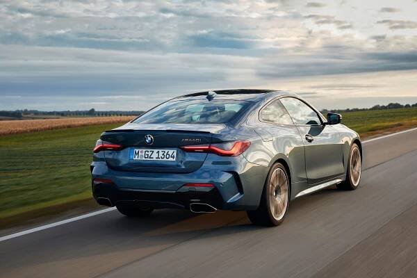 BMW řady 4 Coupé (G22). Dvoumístné kupátko.