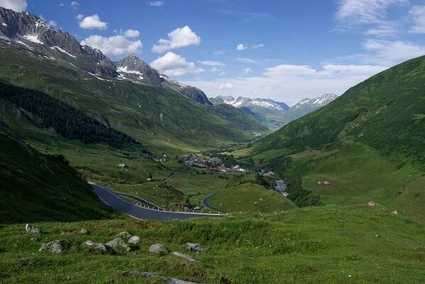 Furka Pass, pohled na Realp