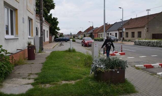 VIDEO: Charvátčané křičí kvůli rušení pošty. Je to holý nesmysl, říkají