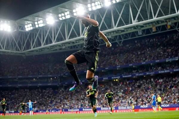 Karim Benzema gives Real Madrid victory at Espanyol