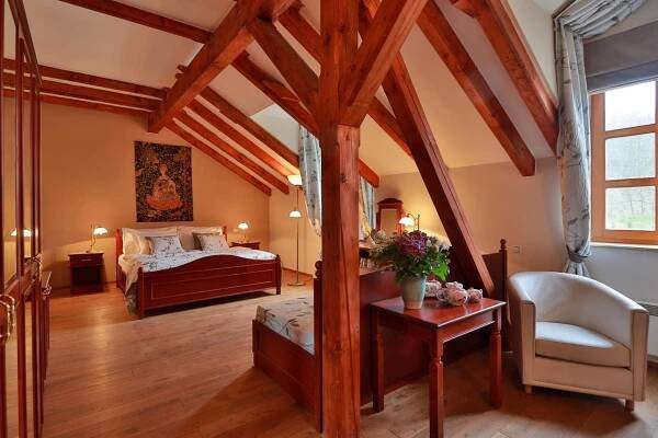 Romantic Hotel Mlýn Karlštejn Exteriér fotografie