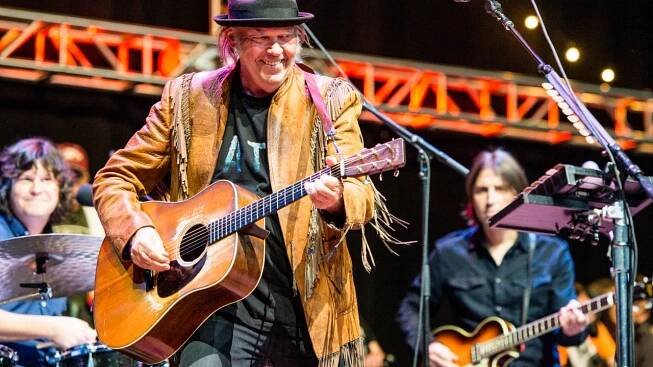 Hudebník Neil Young otevřel archivy. Ve vysoké kvalitě nabízí vše od prvního singlu po nové album