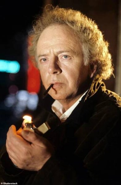 The star, who became one of just a few actors to star in both Coronation Street and EastEnders, had a career spanning five decades (Seen in The World of Eddie Weary in 1990)