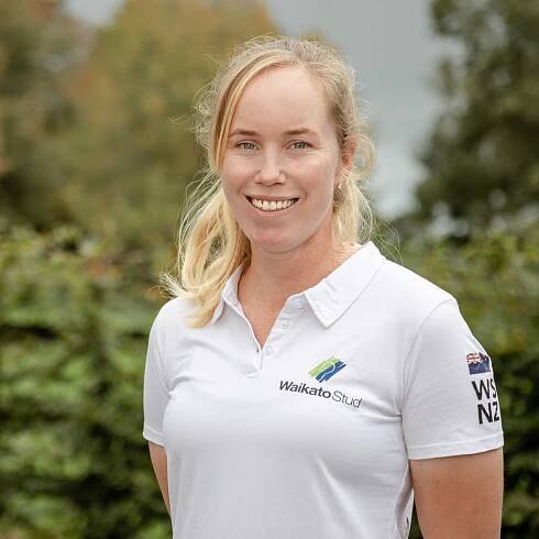 Monique van Leeuwen