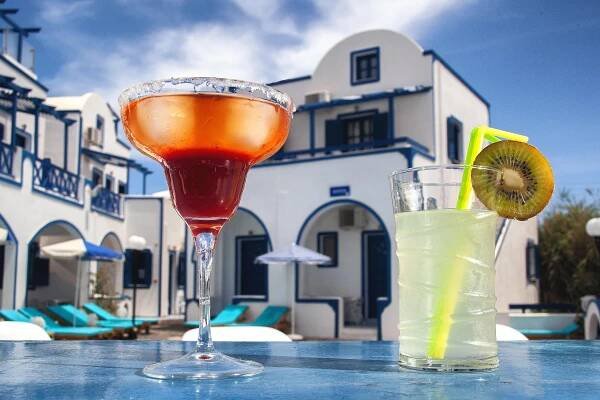 Roula & Perissa (Santorini)