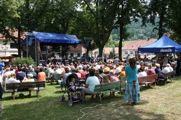Slavnosti Pernštejnského panství 2008 – Městys Nedvědice