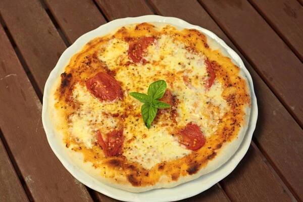 Pizza Uno - Ivanovce ~ donáška pizze