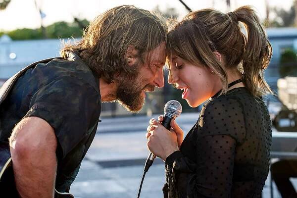 Bradley Cooper as Jackson Maine and Lady Gaga as Ally in 'A Star Is Born'