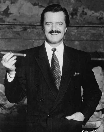 Robert Goulet in Bláznivá střela 2 a 1/2: Vůně strachu (1991)
