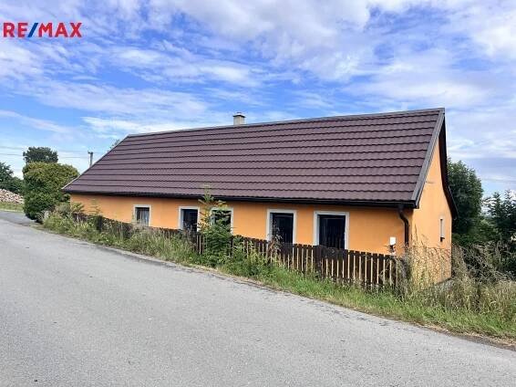 Prodej domu 3+1, pozemek 205m2, Hněvkovice | Reality.iDNES.cz 