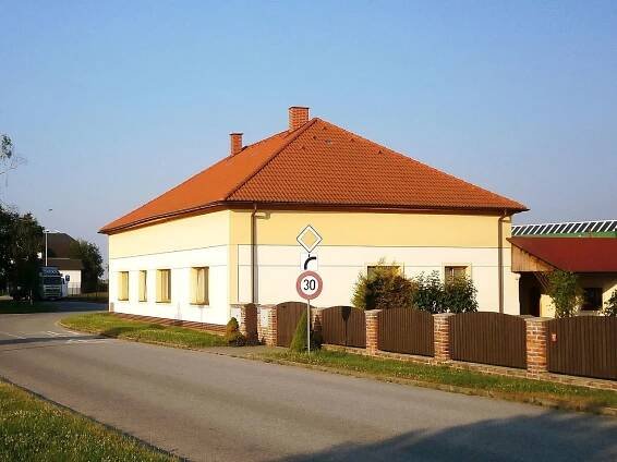 Soubor:Dvorská čp. 238 01.jpg – Wikipedie
