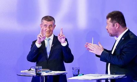Šéf ANO Andrej Babiš a lídr SPD Tomio Okamura