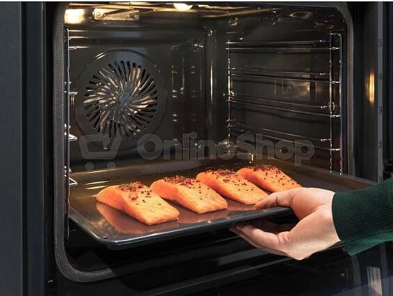 Elektrická parní trouba Electrolux EOB8S39WZ Váha výrobku 38 kg