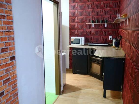 Pronájem bytu  42 m², Ruská, Teplice, Ústecký kraj
