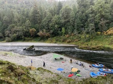 Rogue River Rafting - River Drifters