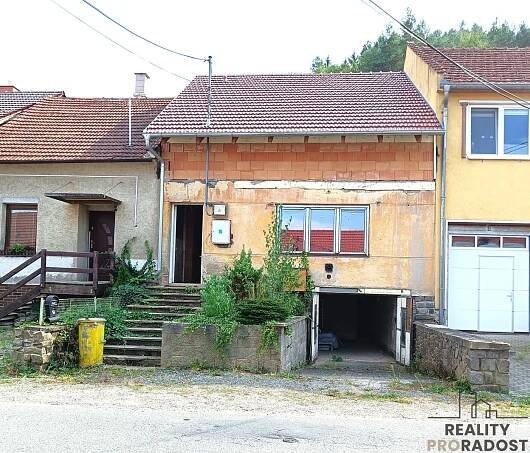 Řadový rodinný dům ve výstavbě - hrubá stavba - 4 + 1, Račice-Pístovice, pozemek 309 m2 | Reality.iDNES.cz 