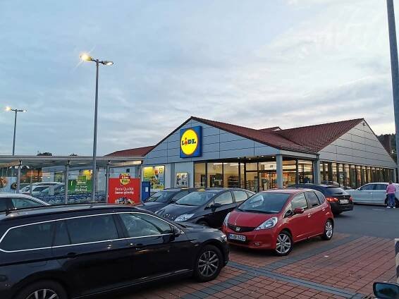 File:Lidl Tauberbischofsheim, Pestalozziallee 29, 97941 Tauberbischofsheim.jpg