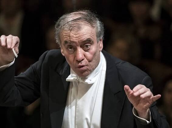 Nemám rád orchestry bez vlastní tváře. Valerij Gergijev v Praze