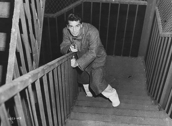 The Sleeping City - Z filmu - Richard Conte